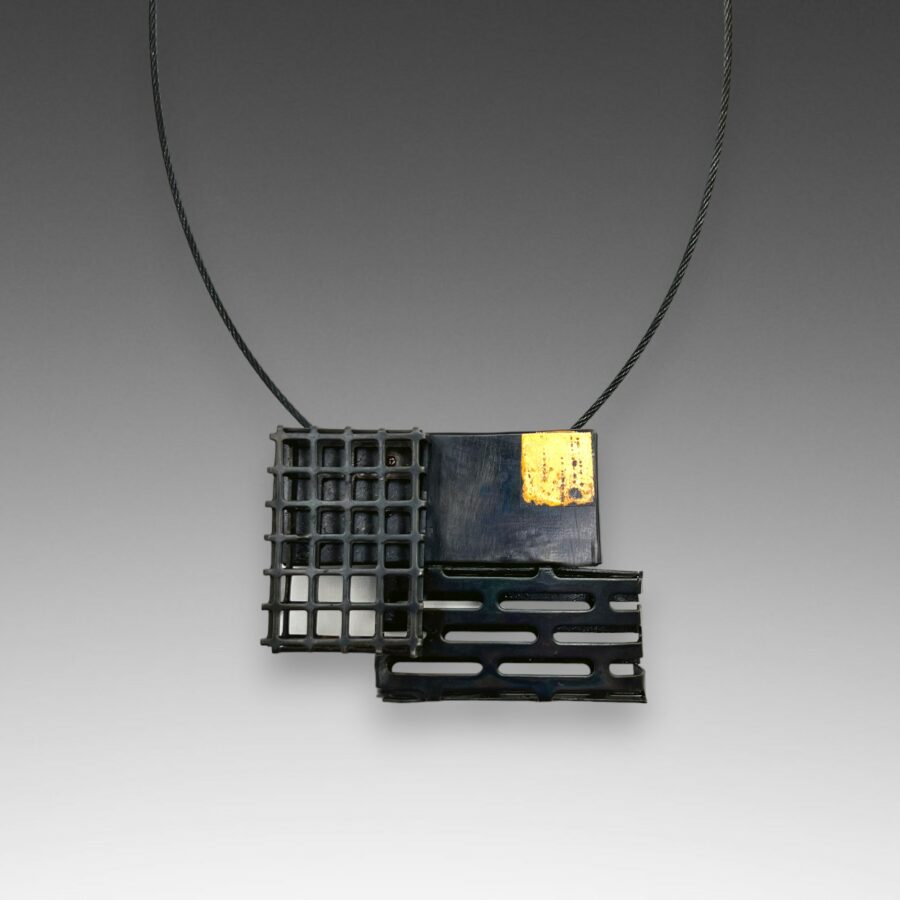 Spatial Pendant
