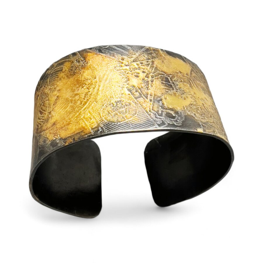 Curtain Call Cuff