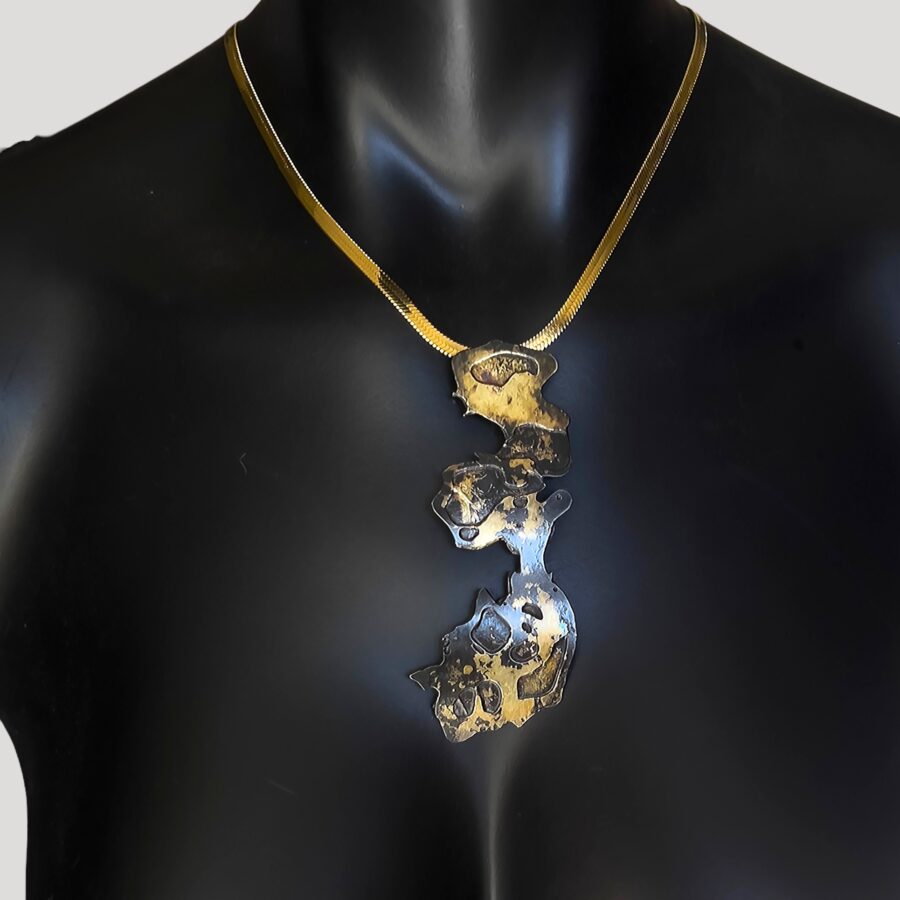 Nocturne Pendant