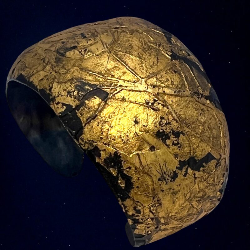 Guerrilla Gold: More Flash, Less Cash