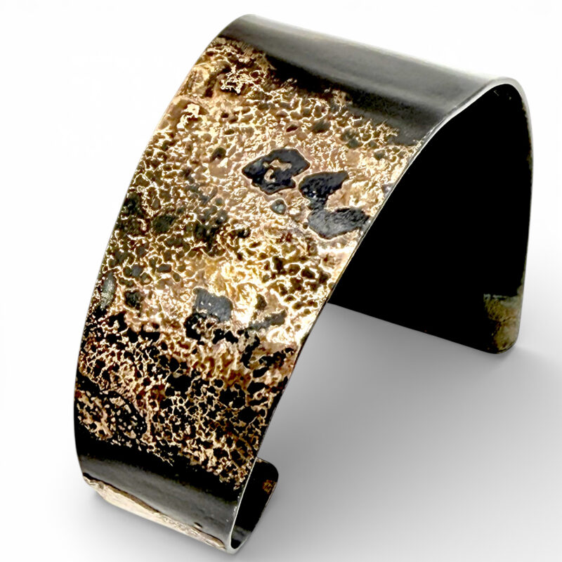 Henka (変化 Transformation) Cuff