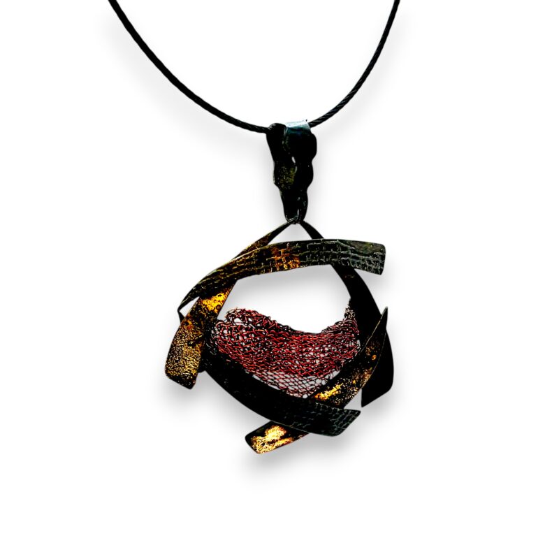 Shin (芯) Core) Pendant